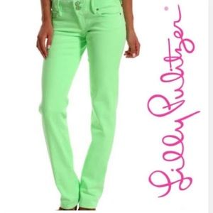 Lilly Pulitzer Size 2 Worth Straight Jeans